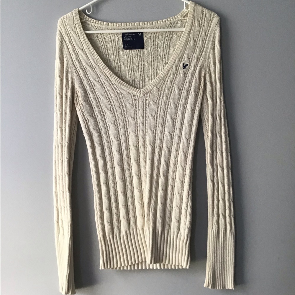 American Eagle Sweater